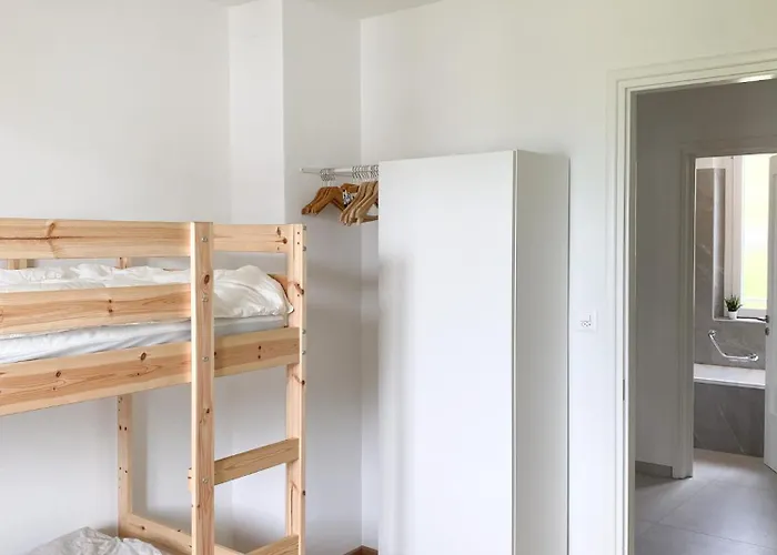 Apartment Charmante Altbauwohnung Mit Seeblick&balkon *